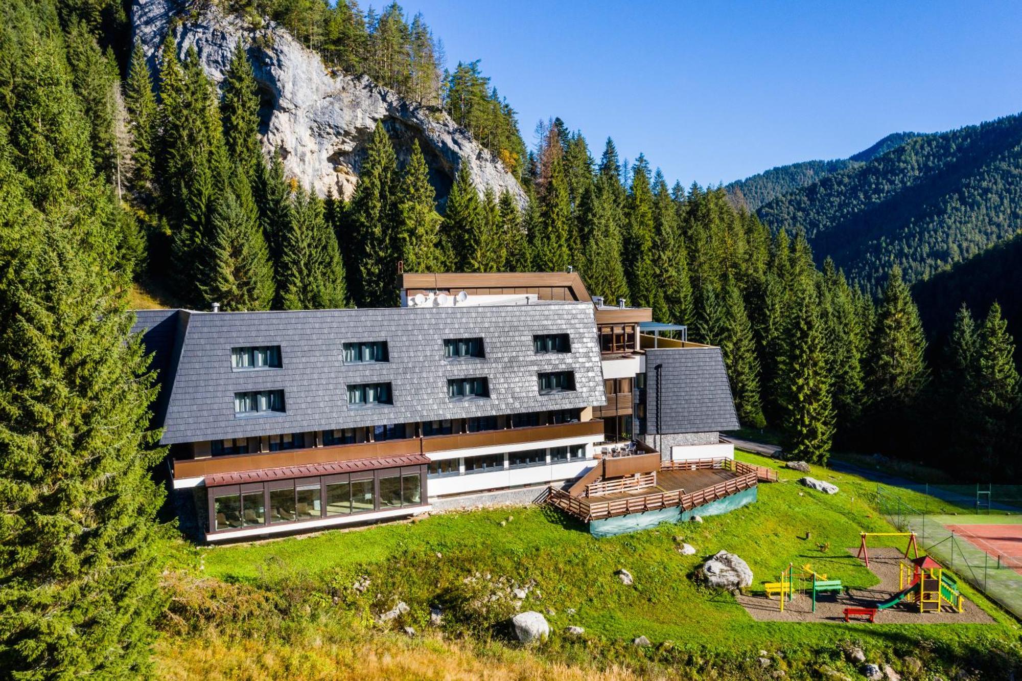 דמנובסקה דולינה Wellness Hotel Repiska מראה חיצוני תמונה